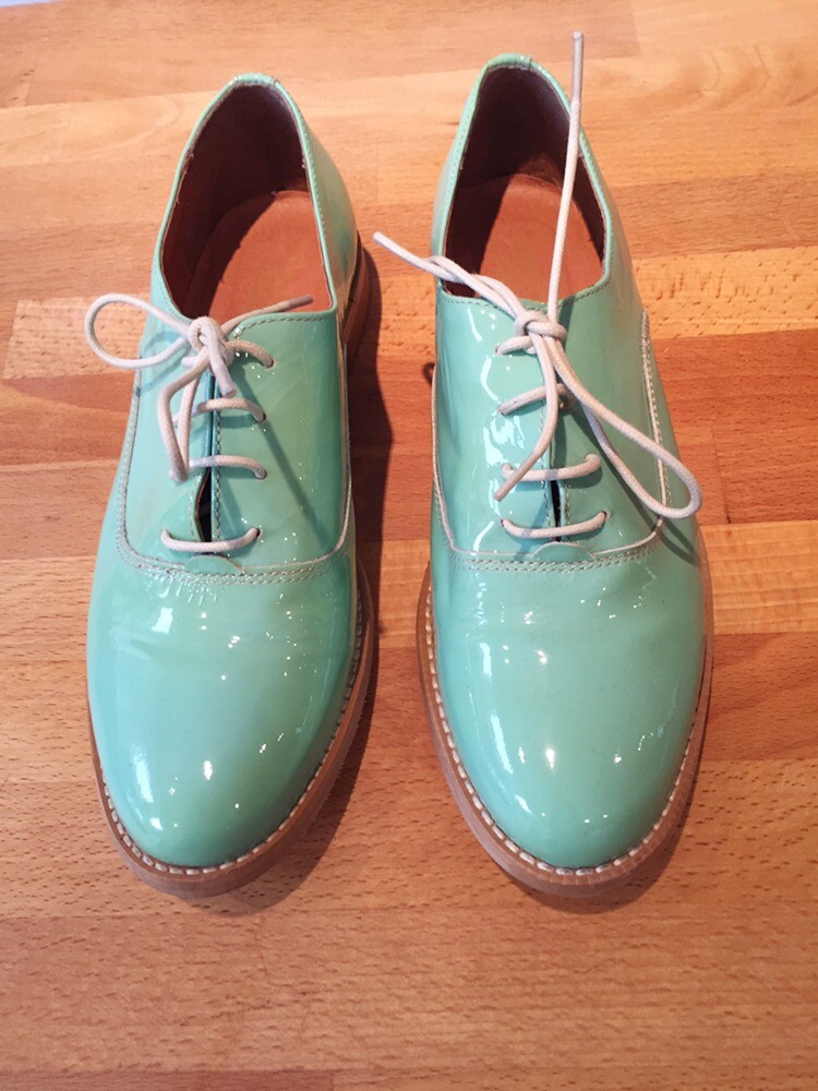 teal coloured ladies shoes